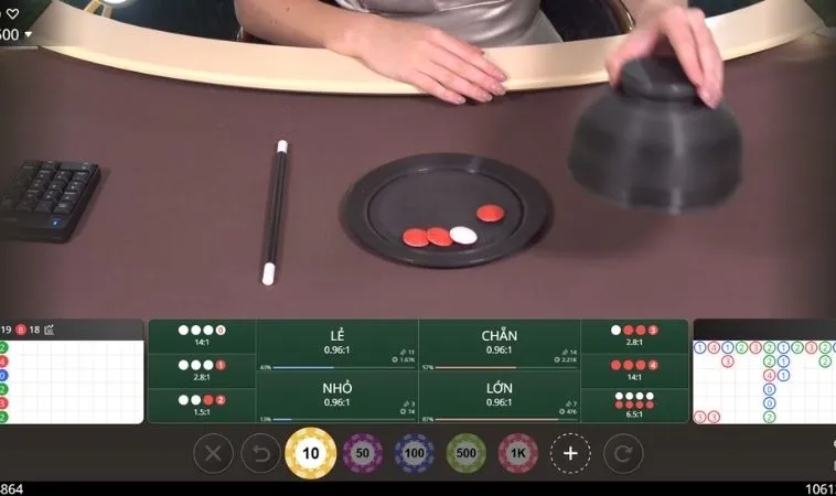 Bàn cược Xóc Đĩa Tại VNBet77